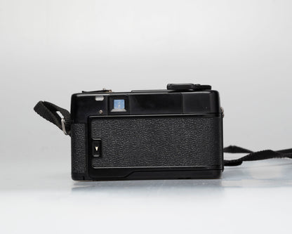 Yashica Auto Focus S 35mm point-and-shoot camera (serial 5036527) | film🎞tested
