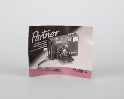 Appareil photo Yashica Partner 35mm avec étui + manuel