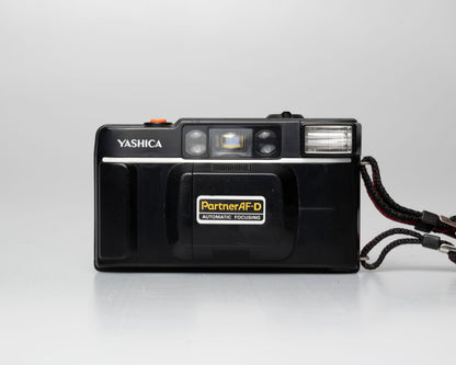 Yashica Partner AF-D 35mm film camera w/ case (5235485)
