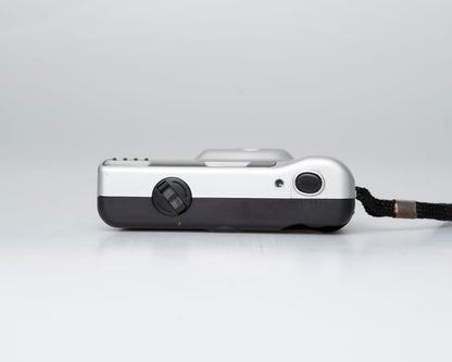 Z 800 Focus Free 35mm film camera