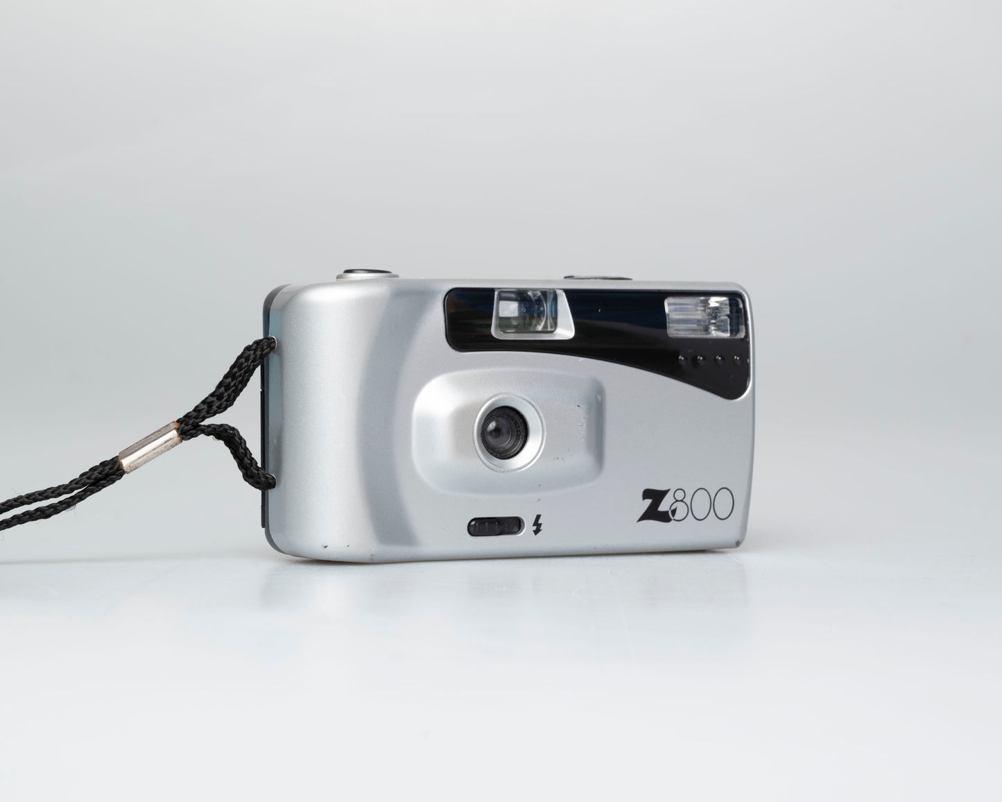 Z 800 Focus Free 35mm film camera
