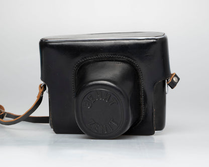 Zenit E 35mm film SLR camera w/Helios-44M 58mm f2 lens + case (serial 72196749)