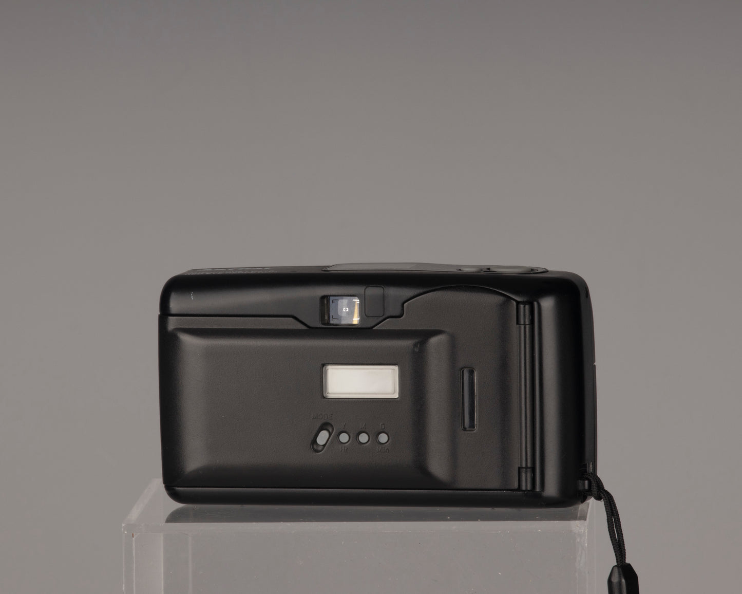 Appareil photo argentique Astral Delta Autofocus 35 mm avec étui