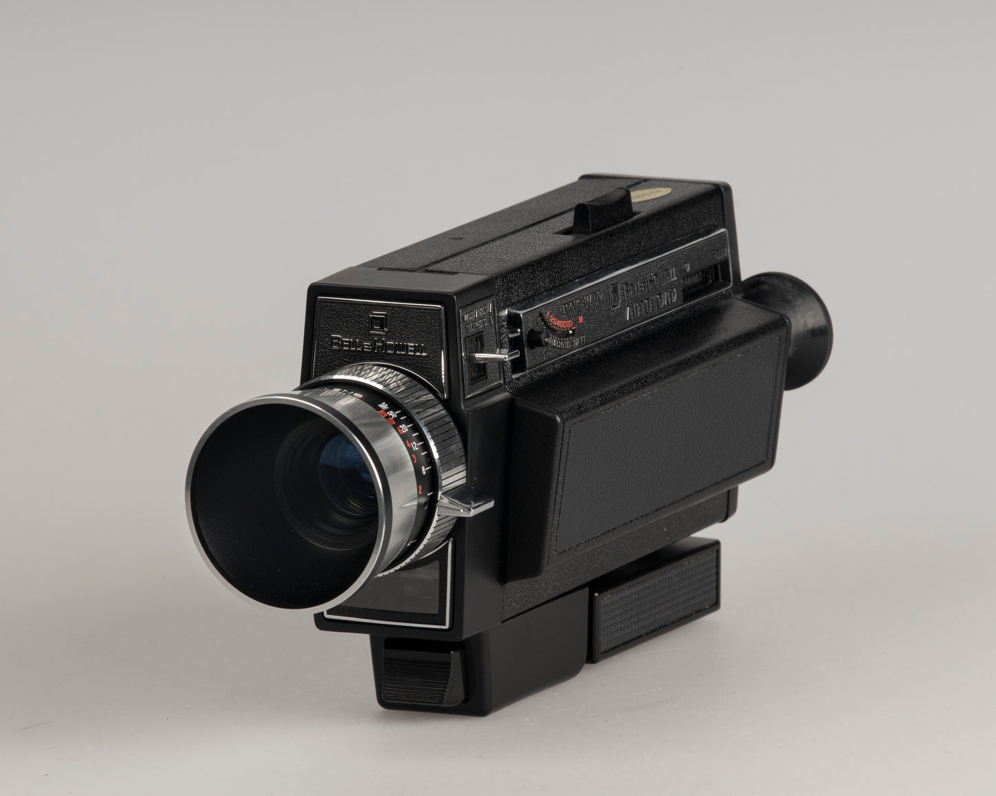 Caméra Bell et Howell 492 Super 8