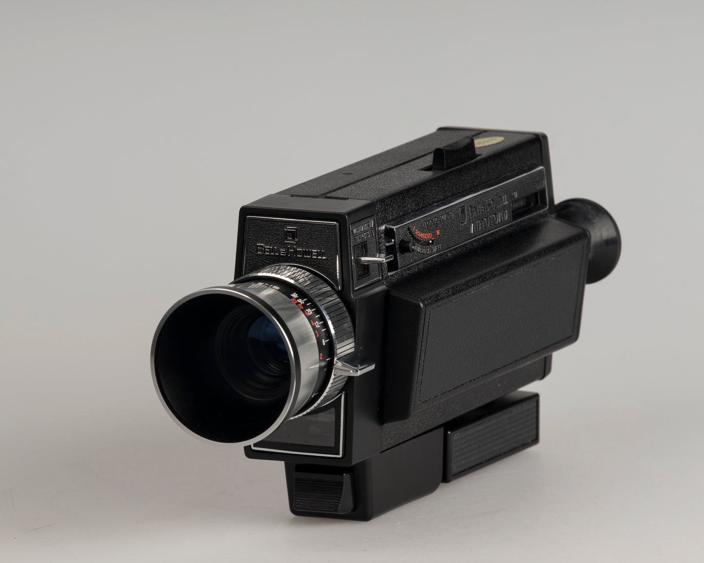 Caméra Bell et Howell 492 Super 8