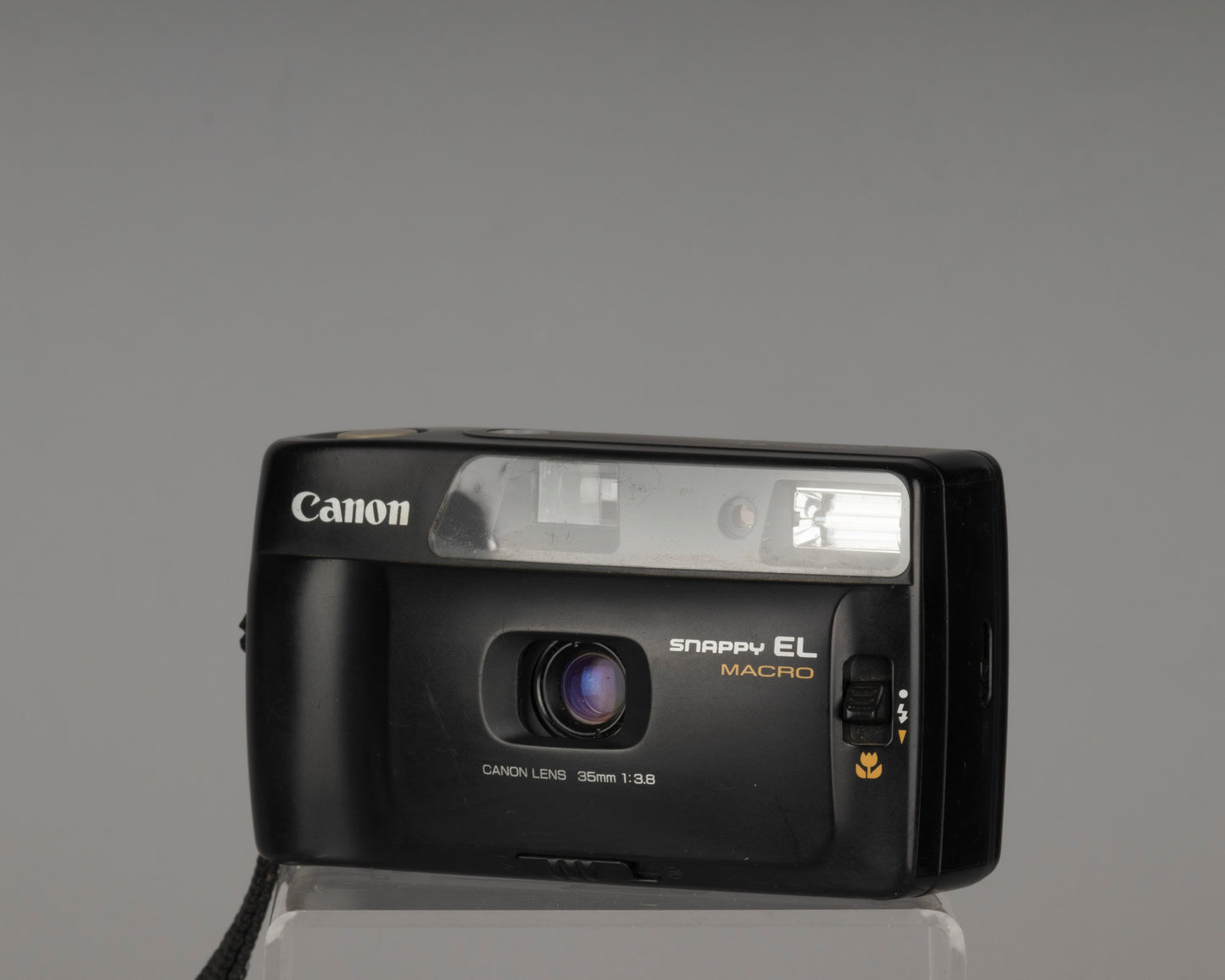 Canon Snappy EL Macro 35mm camera with case