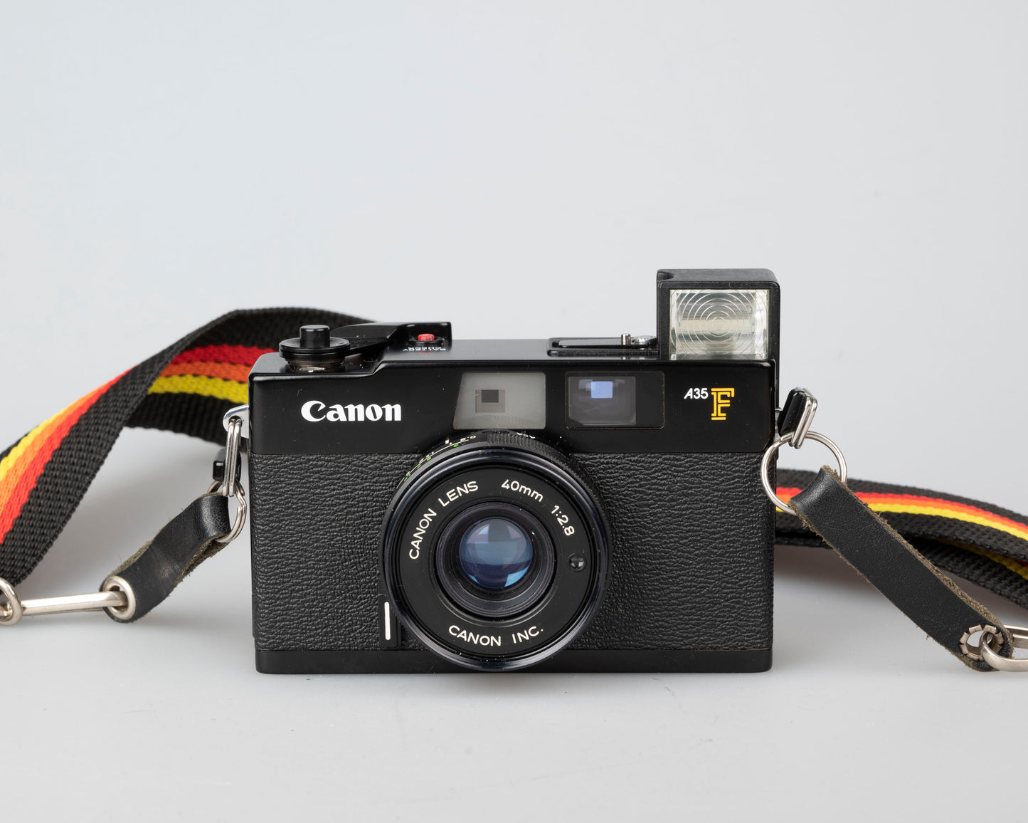 Appareil photo télémétrique Canon A35F 35 mm avec flash intégré avec étui (série 818578)