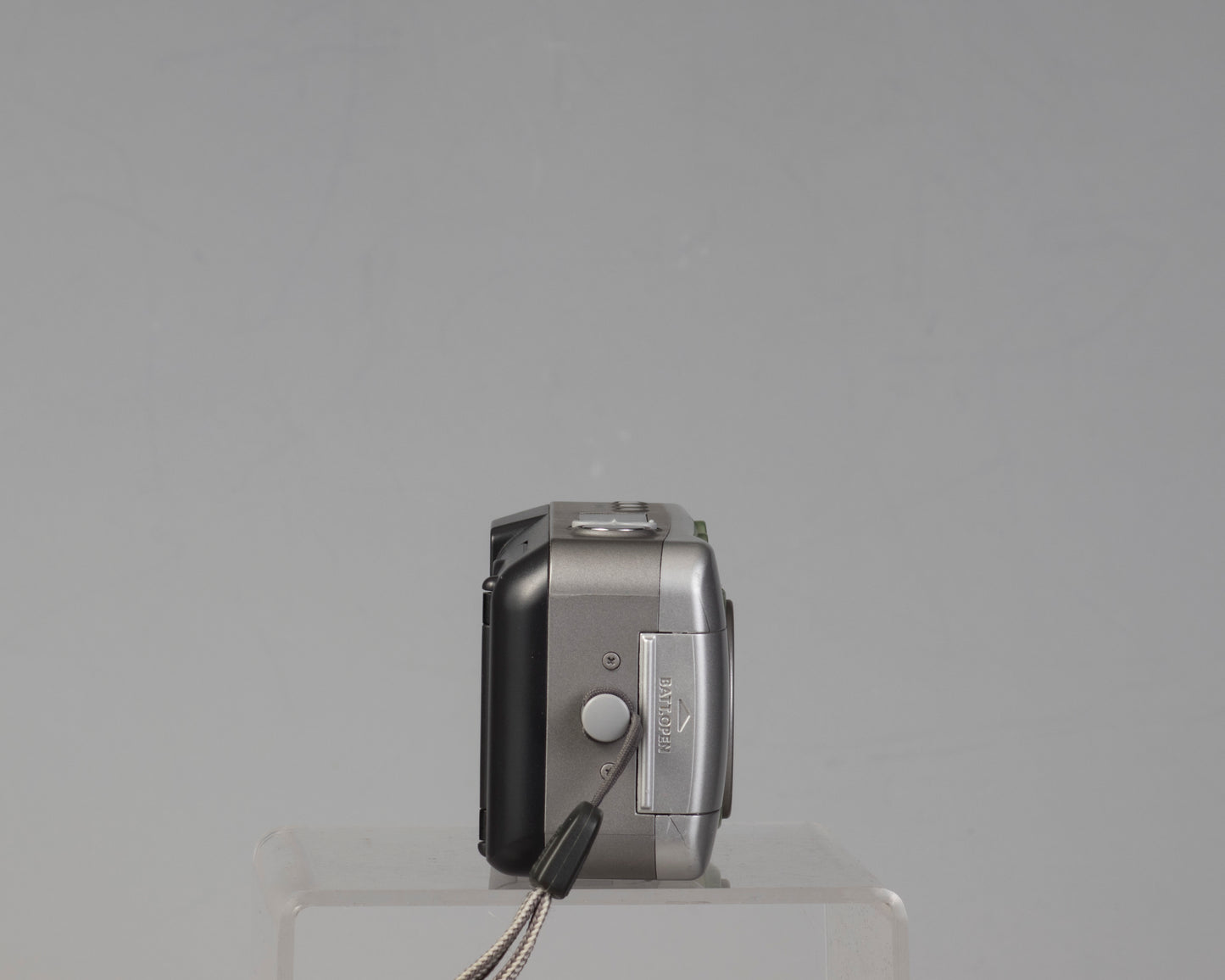 Canon Sure Shot 90u ultra-compact 35mm film camera (side view)