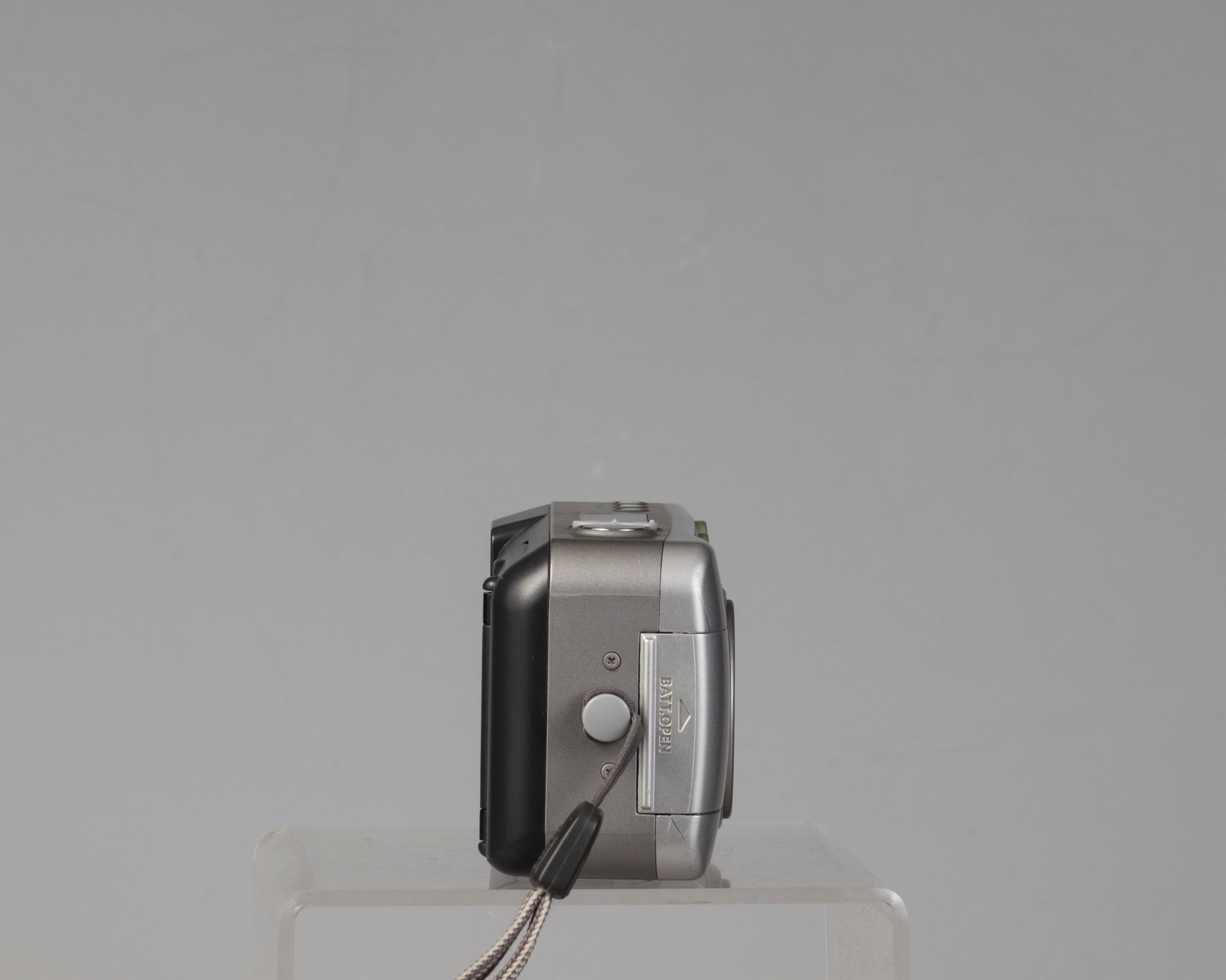 Canon Sure Shot 90u ultra-compact 35mm film camera (side view)