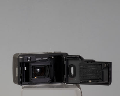 Appareil photo Canon Sure Shot 90u 35 mm avec étui (série 7914082)