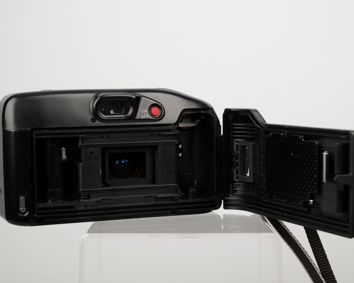 Appareil photo Canon Sure Shot Zoom S 35 mm avec manuel (série 1959084)