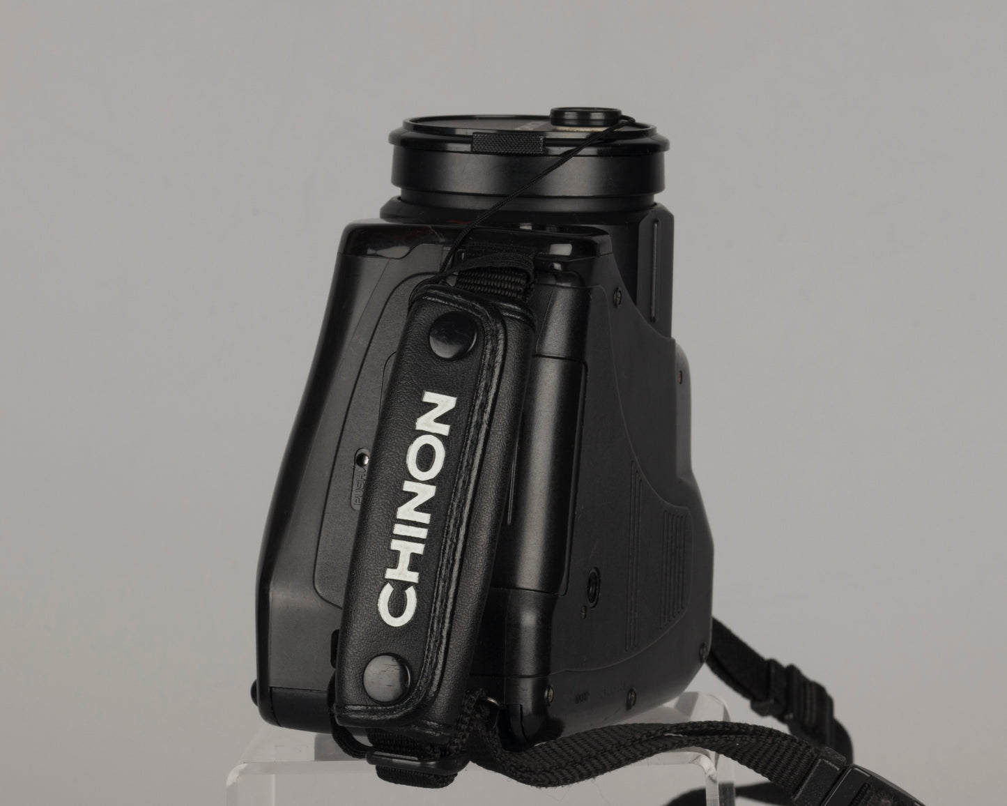 Chinon Genesis III 'bridge' 35mm film SLR with 38-110mm lens