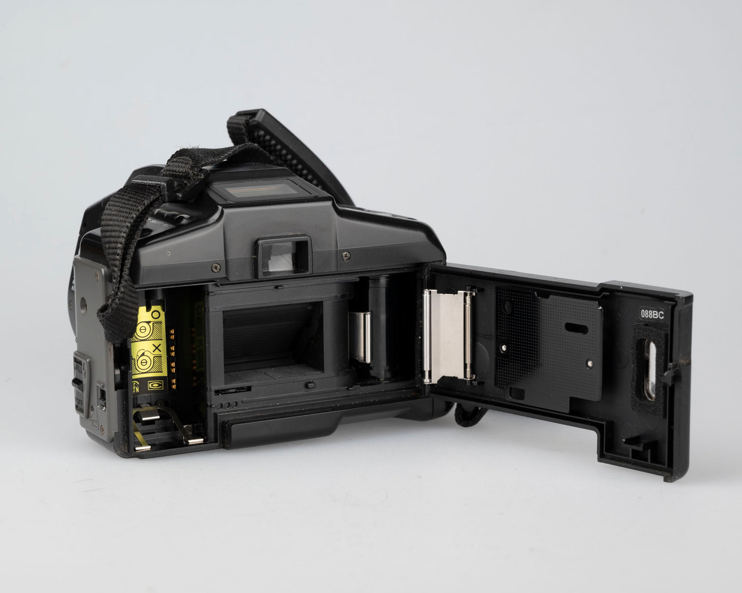 Chinon Genesis 'bridge' 35mm film SLR with 35-80mm lens (serial 1082134)