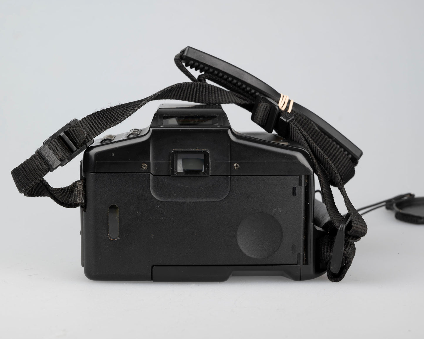 Chinon Genesis 'bridge' 35mm film SLR with 35-80mm lens (serial 1082134)