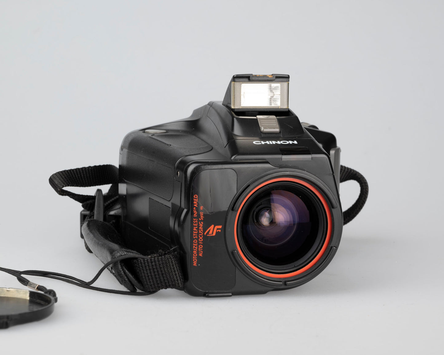 Chinon Genesis 'bridge' 35mm film SLR with 35-80mm lens (serial 1082134)