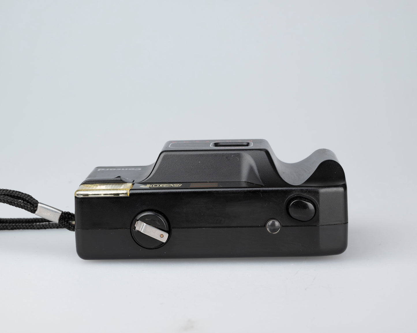 Appareil photo argentique Concord 820P 35 mm