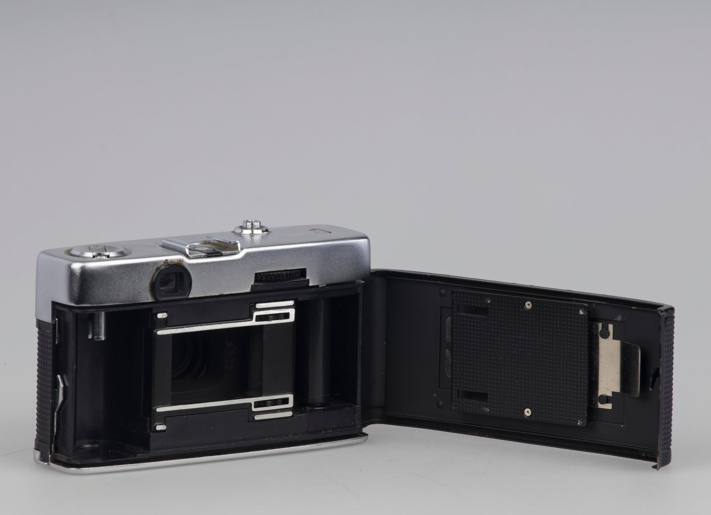 Direct Film CD35 (Halina 35-600) 35mm film camera w/50B flash