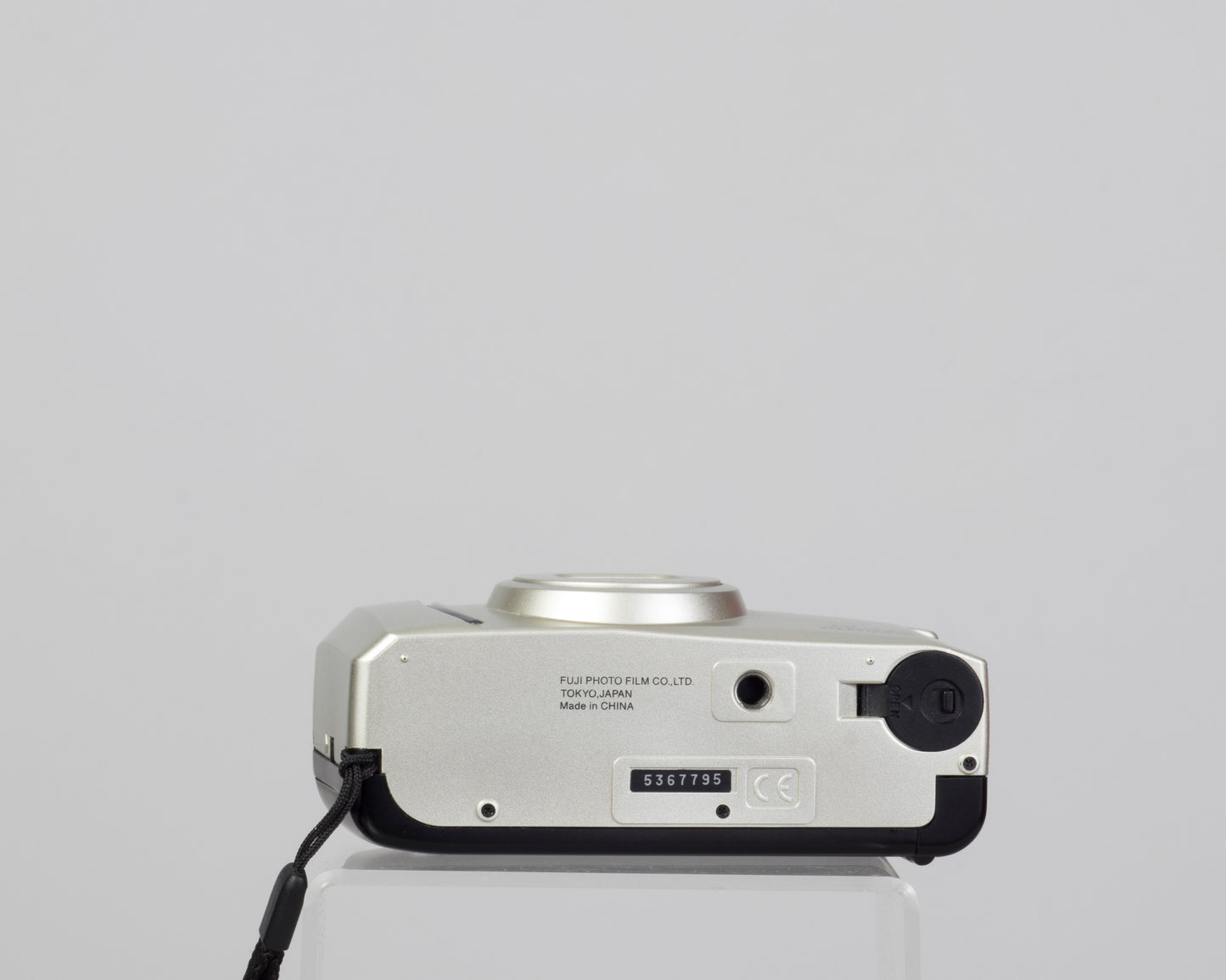 Appareil photo Fujifilm DL-270 Zoom Super 35 mm avec boîte, étui et manuel (série 5367795)