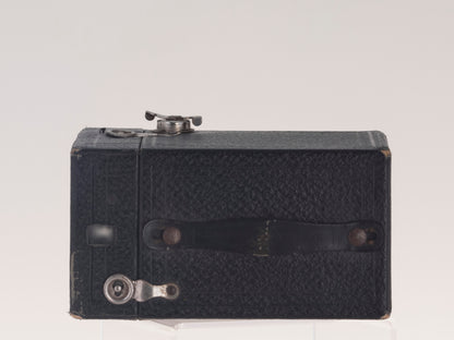 Kodak Brownie #2 Hawkeye 120 Model C camera (uses 120 film)
