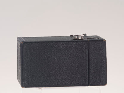 Kodak Brownie #2 Hawkeye 120 Model C camera (uses 120 film)