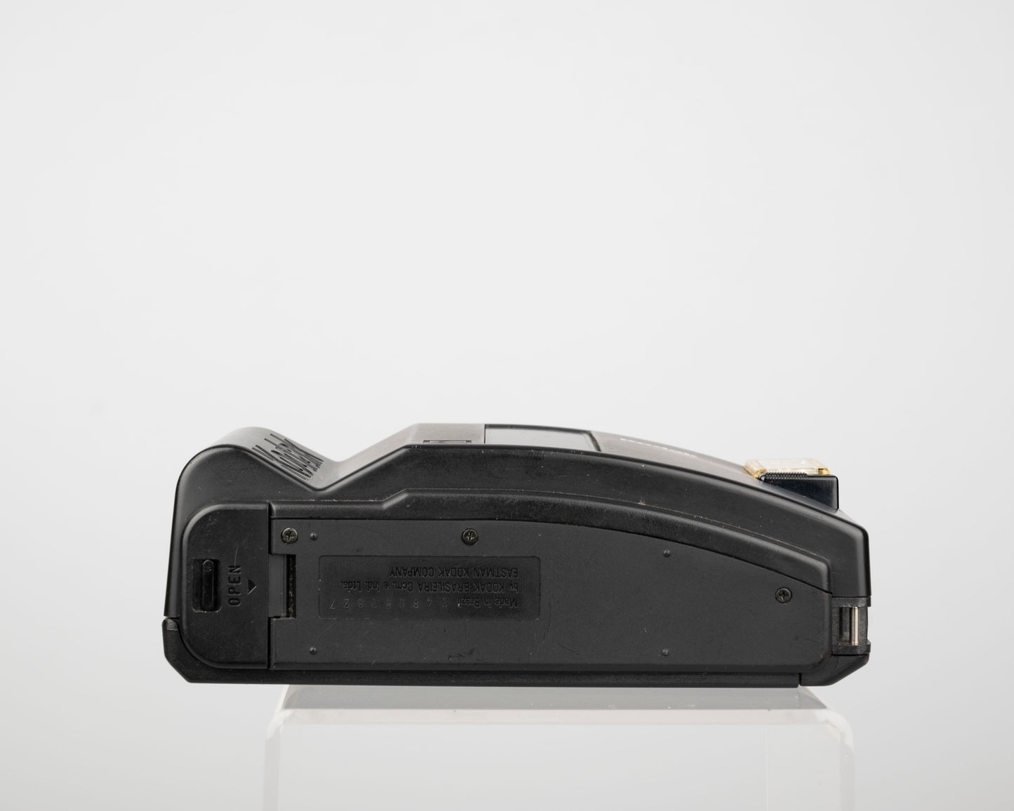 Kodak S-Series S300MD 35mm film camera (serial 0480050927)
