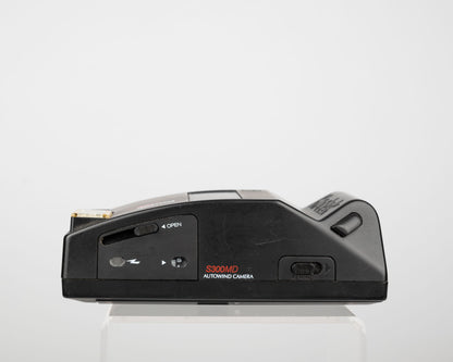 Kodak S-Series S300MD 35mm film camera (serial 0480050927)