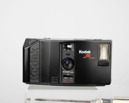 Kodak S-Series S300MD 35mm film camera (serial 048072565)