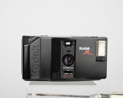 Kodak S-Series S300MD 35mm film camera (serial 048072565)