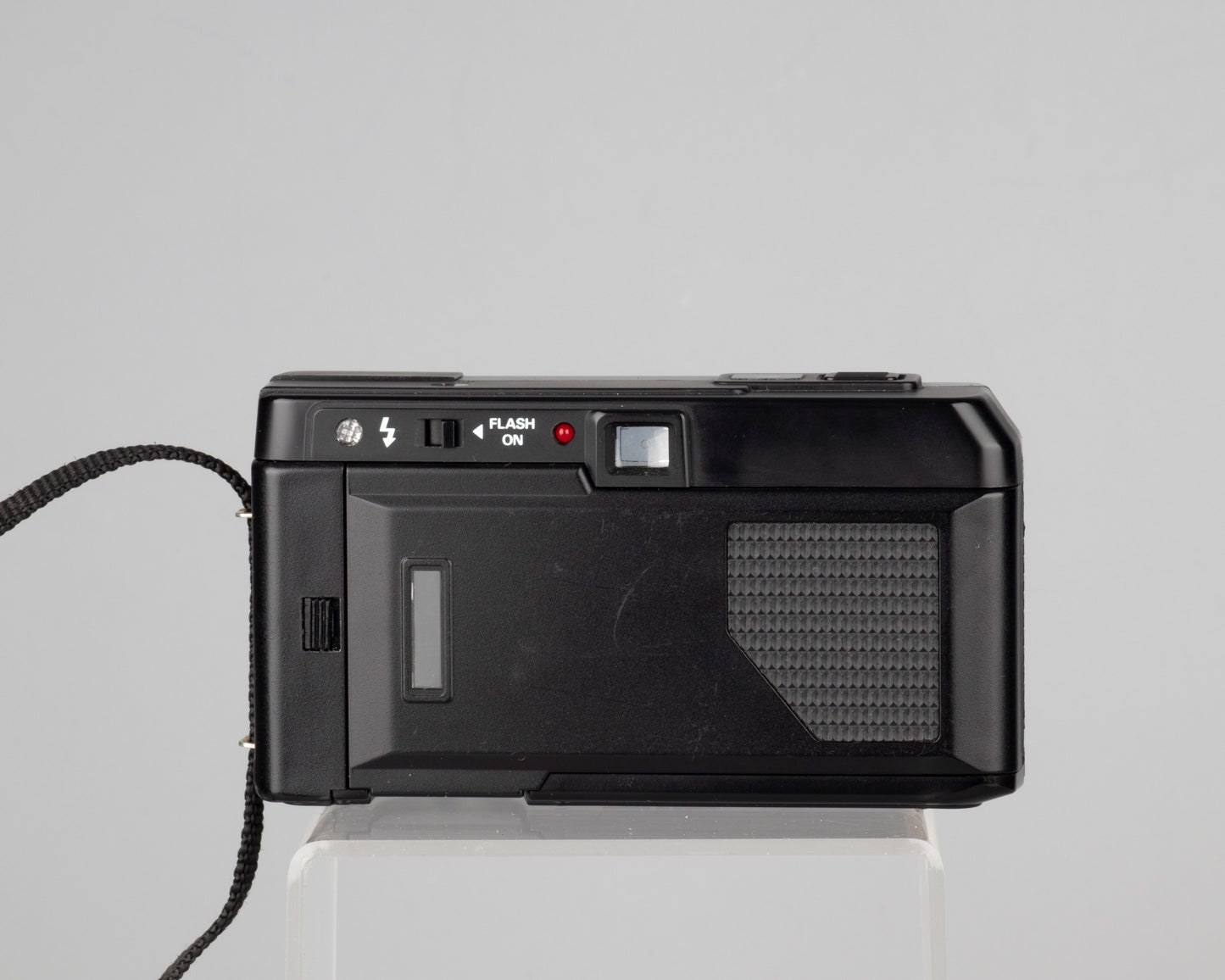 Konica Pop-AF 35mm point-and-shoot camera (serial 281585)