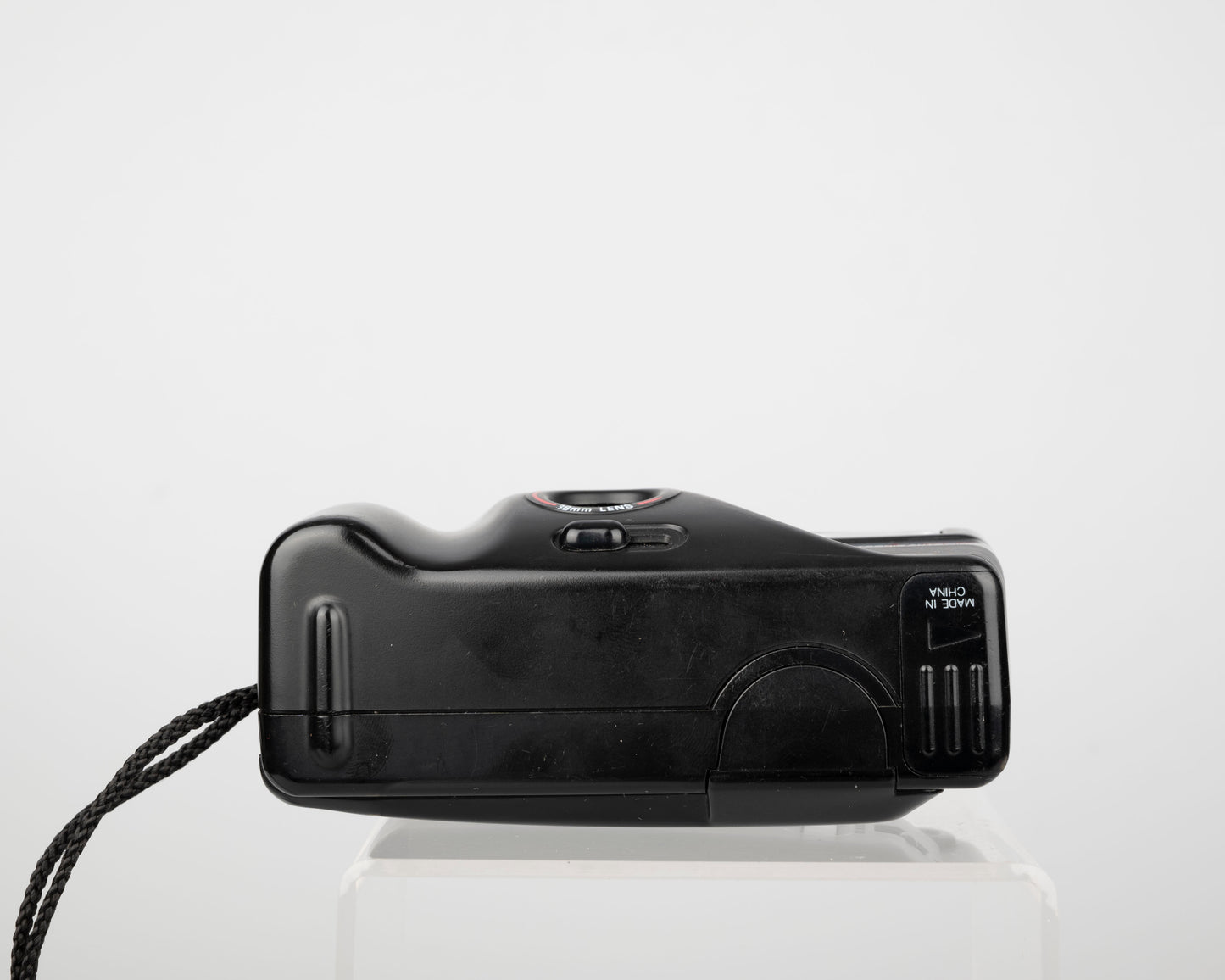 LifeStyles LS2 Electronic Autowind 35mm film camera