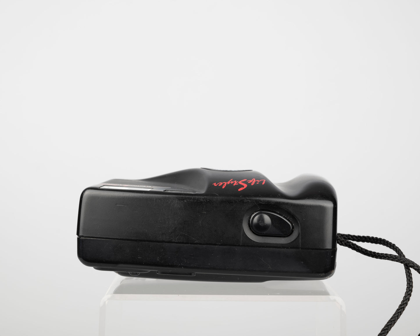 LifeStyles LS2 Electronic Autowind 35mm film camera