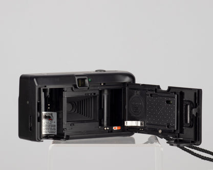 Minolta AF101R Date 35mm point-and-shoot camera w/case and manual (serial 33602826)