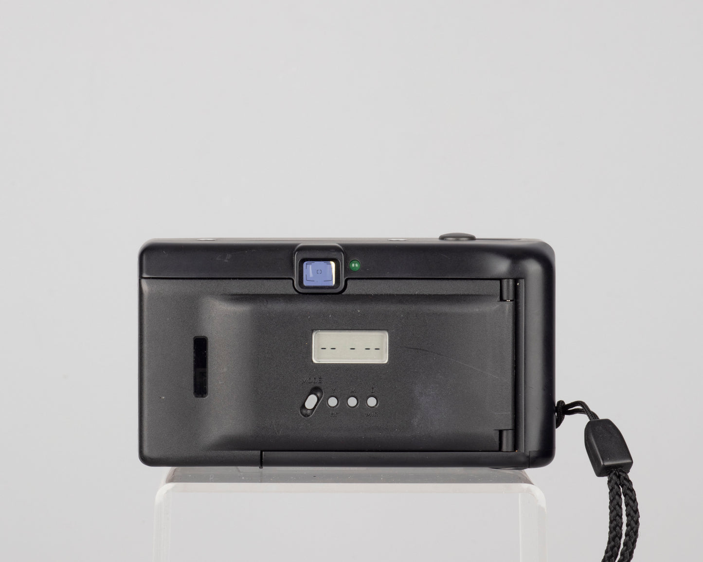 Minolta AF101R Date 35mm point-and-shoot camera w/case and manual (serial 33602826)