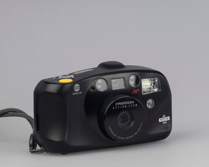 Appareil photo Minolta Freedom Action Zoom 35 mm dans la boîte d'origine