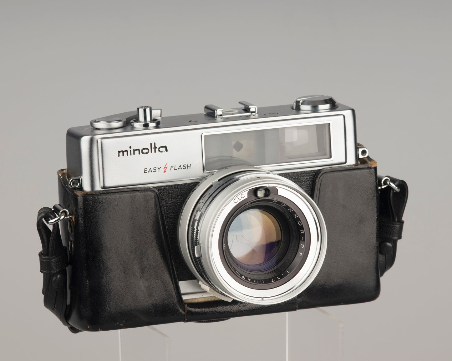 Minolta Hi-Matic 9 35mm rangefinder camera with original case