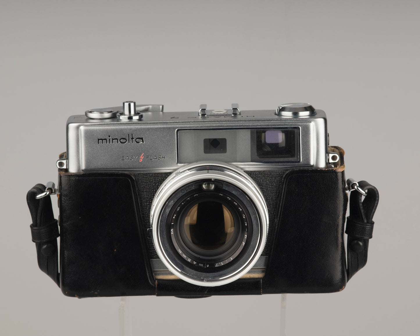 Minolta Hi-Matic 9 35mm rangefinder camera with original case