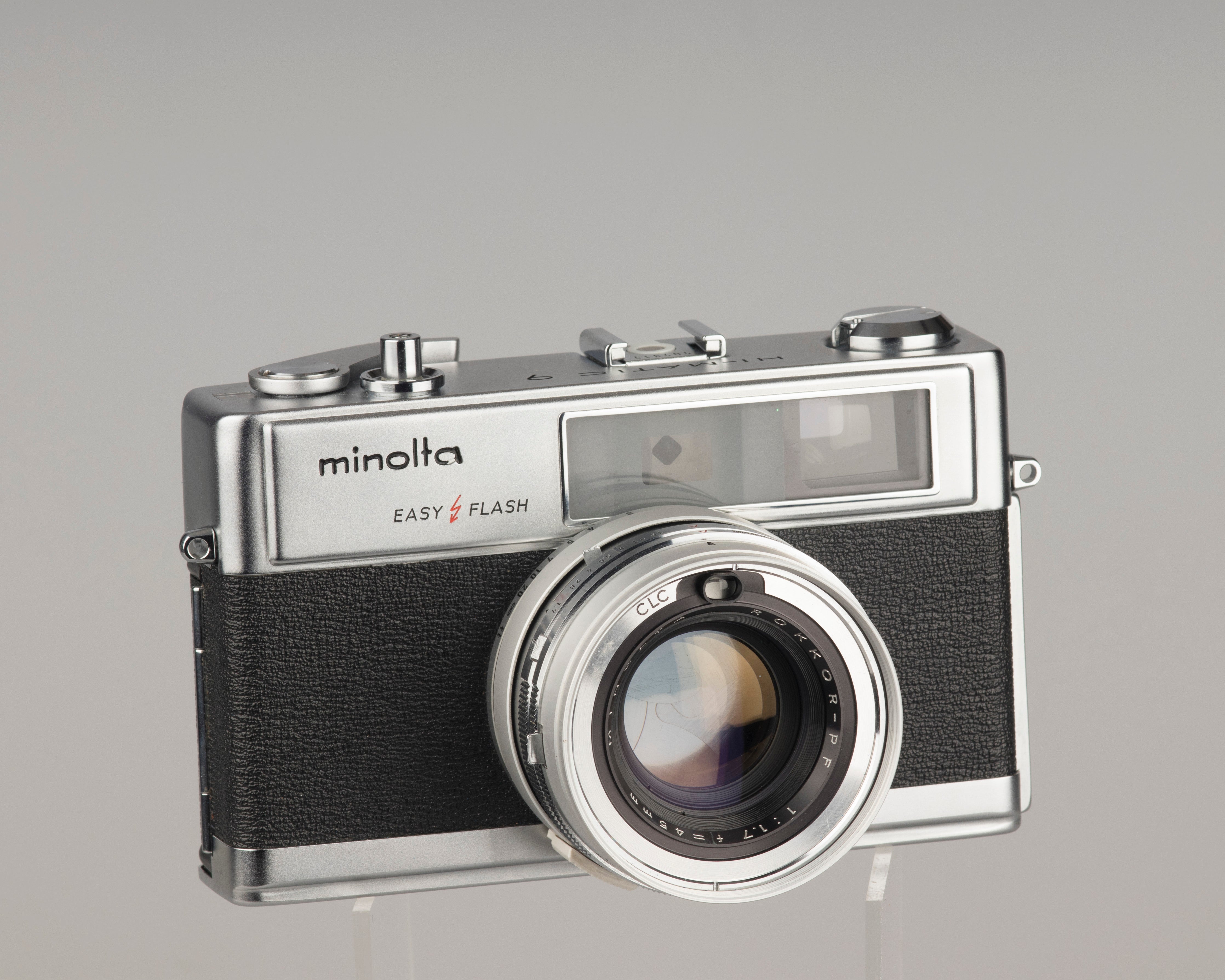 Minolta Hi-Matic 9 35mm rangefinder camera with original case