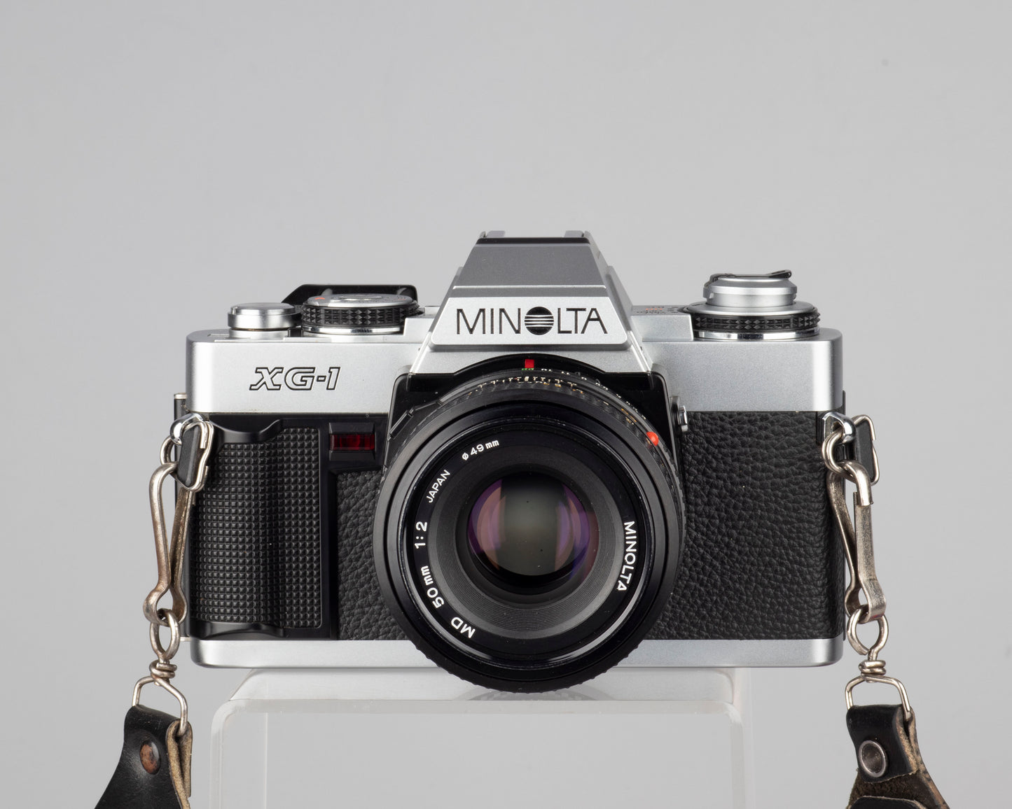 Minolta XG-1n Reflex 35 mm avec objectif MD 50 mm (série 3300630)