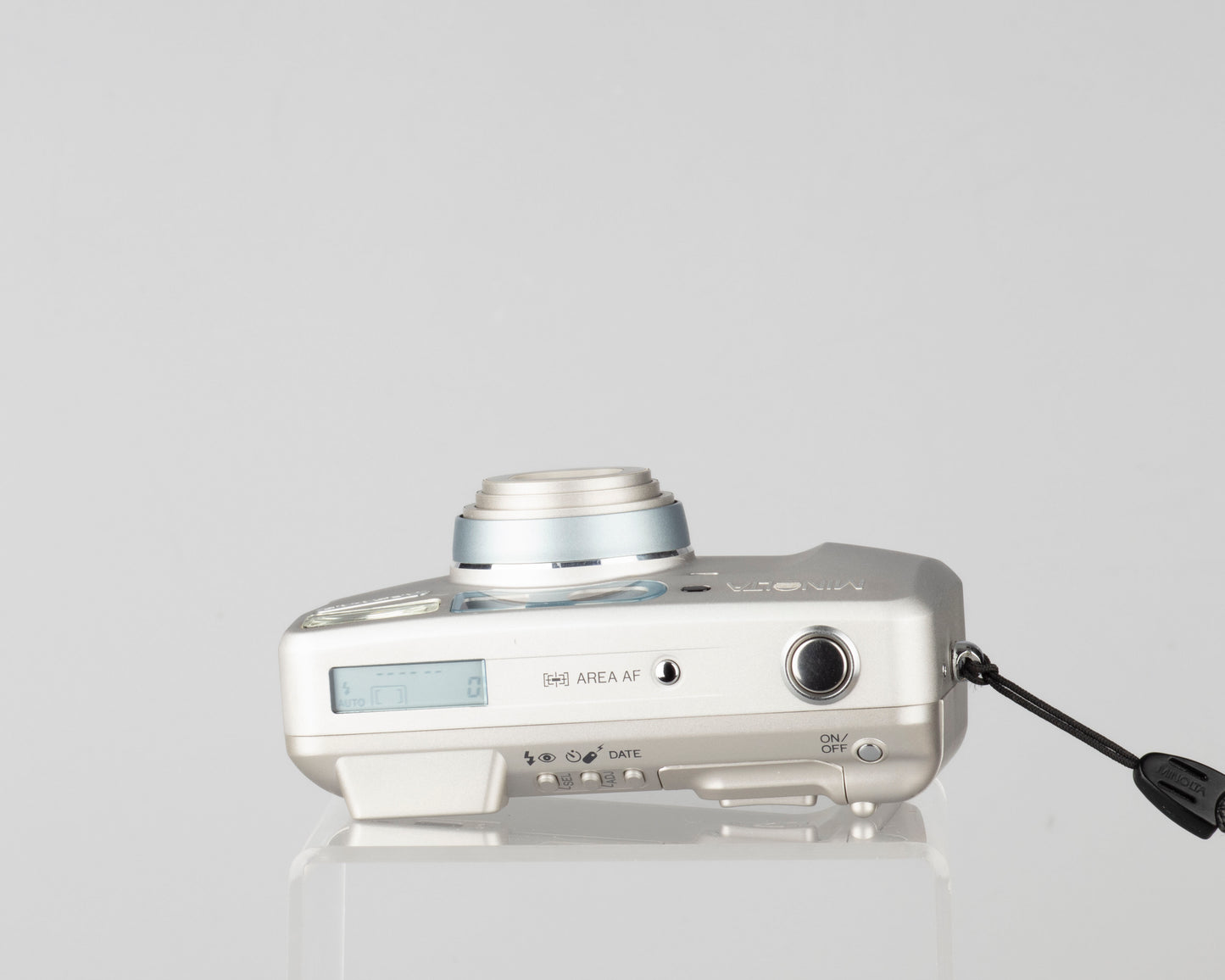 Minolta Freedom Zoom 140 Date 35mm camera w/ case (serial 31310099)
