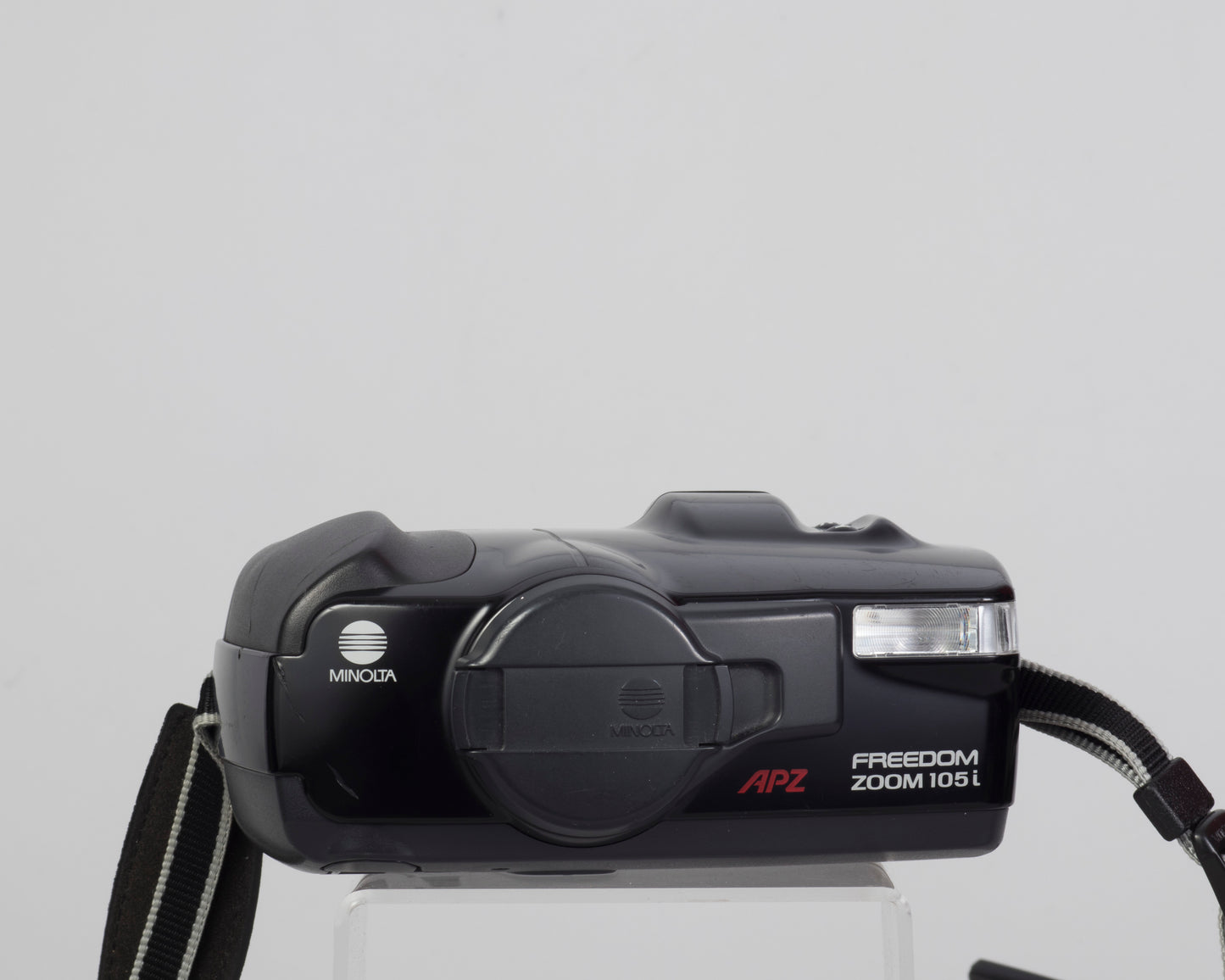 Appareil photo argentique Minolta Freedom Zoom 105i 35 mm (l'affichage du mode ne fonctionne pas)