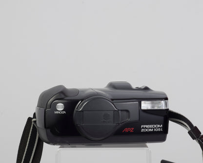 Appareil photo argentique Minolta Freedom Zoom 105i 35 mm (l'affichage du mode ne fonctionne pas)