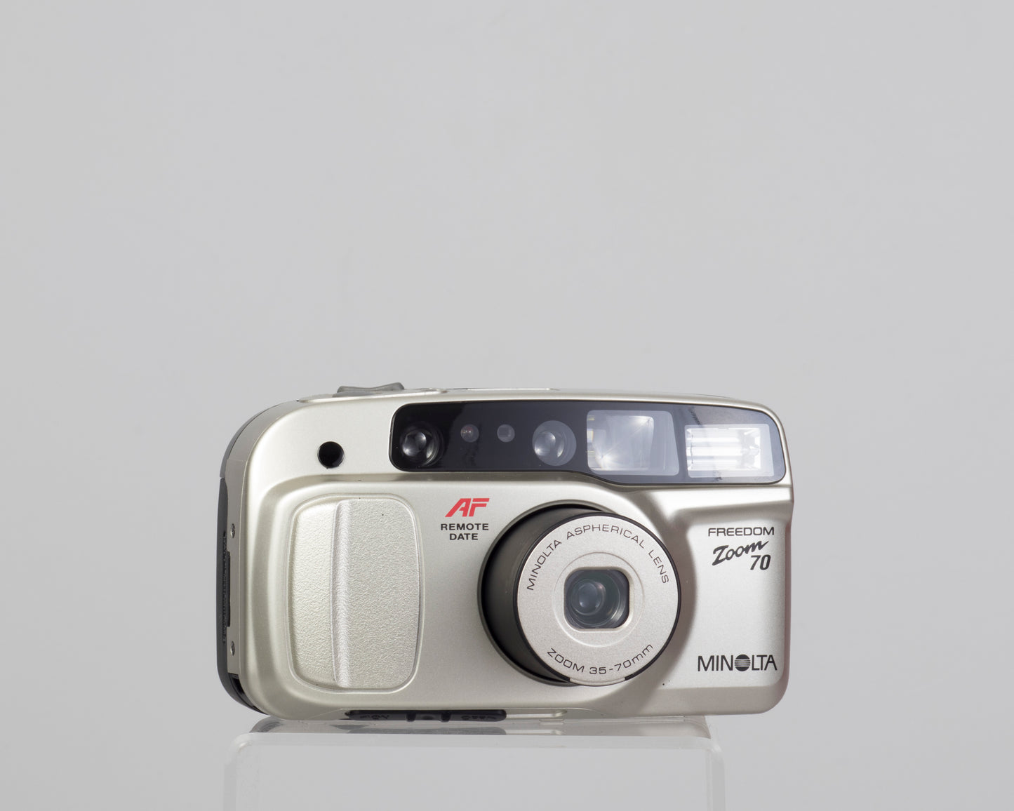 Appareil photo Minolta Freedom Zoom 70 Date 35 mm avec boîte, étui et manuel (nouveau stock ancien)