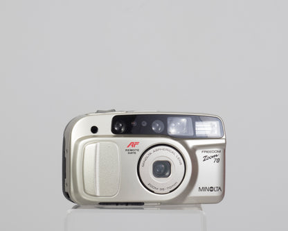 Appareil photo Minolta Freedom Zoom 70 Date 35 mm avec boîte, étui et manuel (nouveau stock ancien)