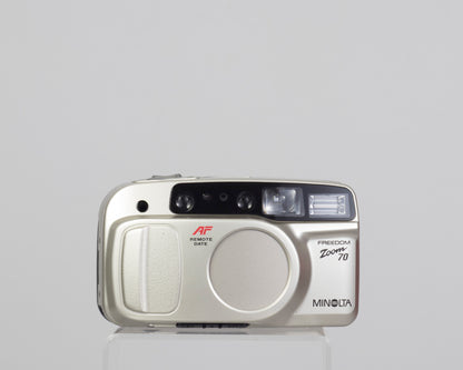 Appareil photo Minolta Freedom Zoom 70 Date 35 mm avec boîte, étui et manuel (nouveau stock ancien)