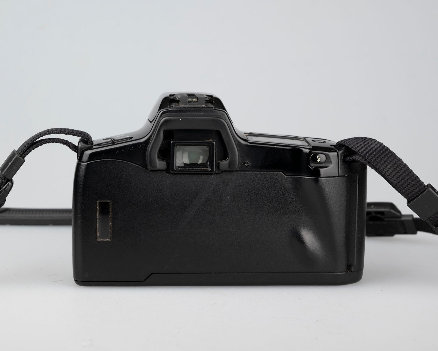 Minolta Maxxum 3xi 35mm film SLR w/ 35-70mm lens (serial 01411314)