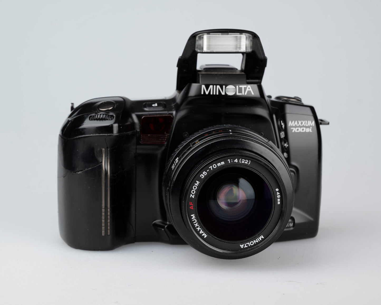 Minolta Maxxum 700si 35mm film SLR w/ Maxxum AF 35-70mm lens