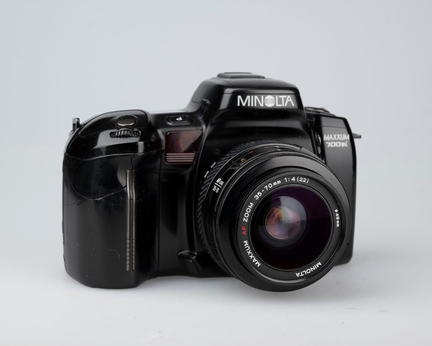 Minolta Maxxum 700si 35mm film SLR w/ Maxxum AF 35-70mm lens