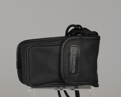 Olympus Infinity Accura Zoom 80 35mm camera with case and manual (serial 5410657)