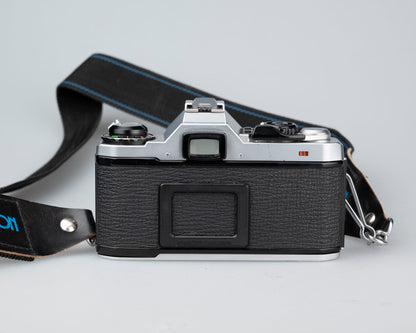 Pentax ME Super 35 mm SLR avec objectif SMC Pentax M 50 mm f2 avec manuel (série 3711601)