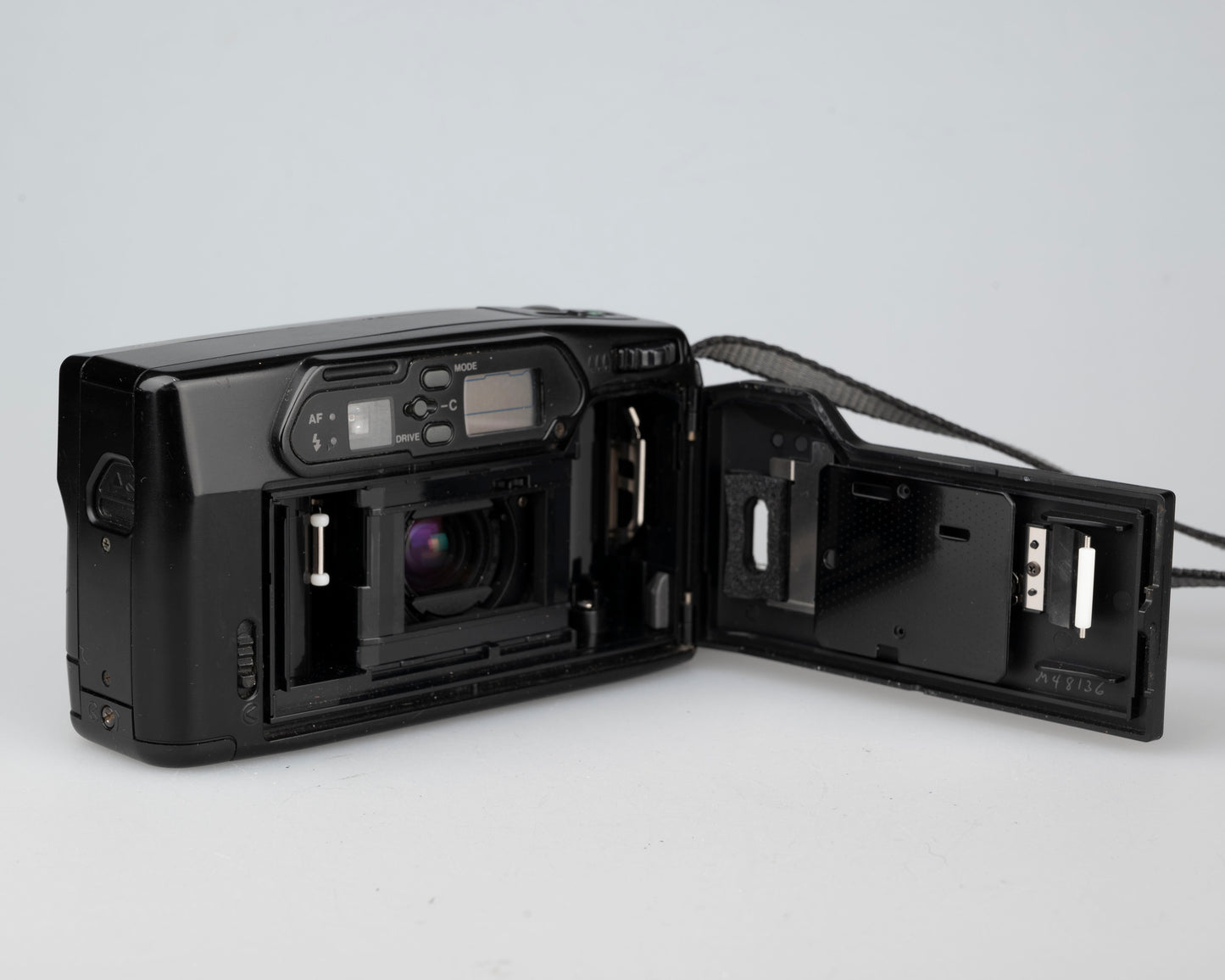 Appareil photo Pentax Zoom90 35 mm avec étui (série 8519264)